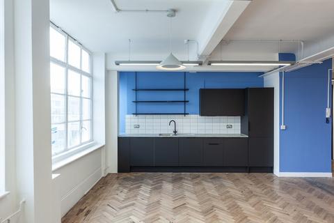 Office to rent, 75-77 Margaret St London W1W 8SY