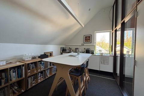 Office to rent, Toll Bridge Rd Bath BA1 7DE