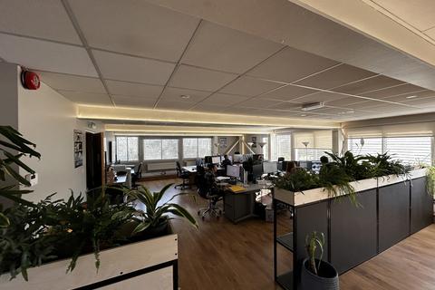 Office to rent, Toll Bridge Rd Bath BA1 7DE