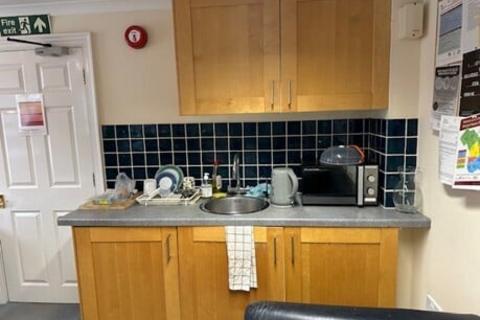 Office to rent, 74 Circus Mews Bath BA1 2PW