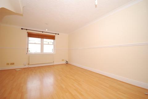 2 bedroom townhouse to rent, Vicarage Drive, Beckenham, BR3