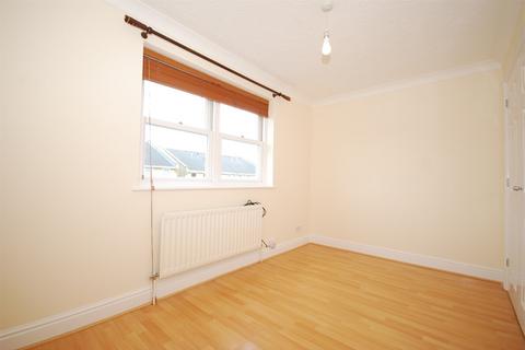 2 bedroom townhouse to rent, Vicarage Drive, Beckenham, BR3
