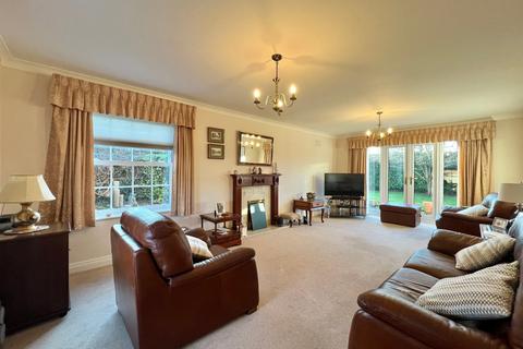 4 bedroom detached house for sale, Round Oak View, Tillington, Hereford, HR4