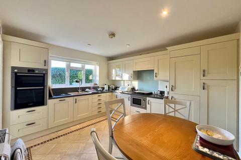 4 bedroom detached house for sale, Round Oak View, Tillington, Hereford, HR4