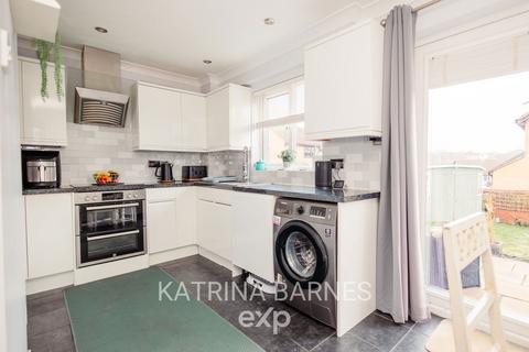 2 bedroom end of terrace house for sale, Greene View, Braintree CM7