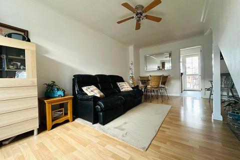 2 bedroom end of terrace house for sale, Muncies Mews, London, SE6
