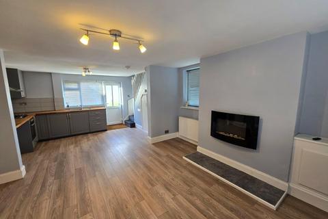 2 bedroom terraced house to rent, Heaton Road, Lostock, Bolton, Greater Manchester, BL6