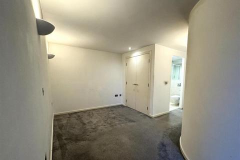 2 bedroom flat to rent, Mercia Grove, London, SE13