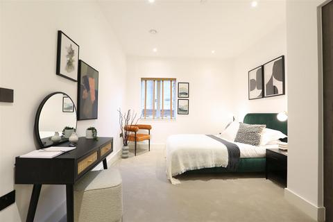 undefined, Burridge Gardens, Clapham Junction