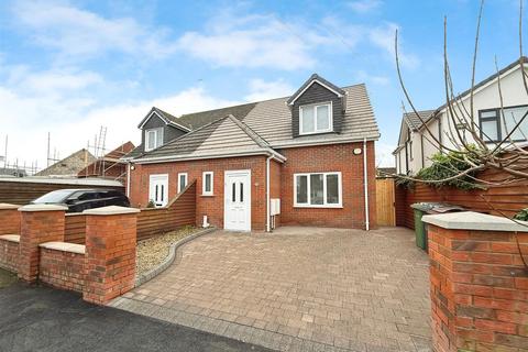 undefined, Crown Close, Formby