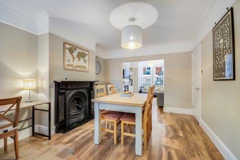 4 bedroom terraced house for sale, Bishop Road, Chelmsford