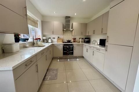 undefined, Grangewood Park Avenue, Burnham-on-Crouch