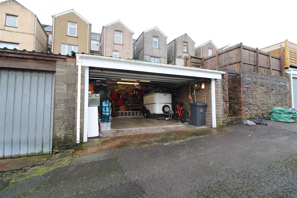 Double Garage
