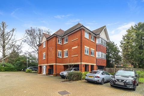 Priory Fields, Watford, WD17