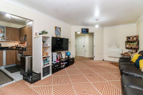 2 bedroom apartment for sale, Priory Fields, Watford, WD17