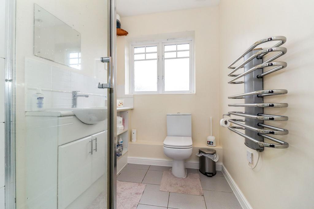 En Suite Shower-WC