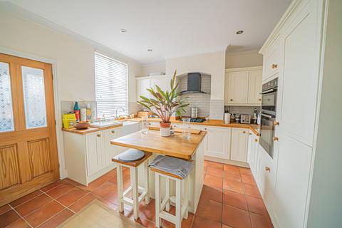 undefined, Belle Vue Terrace, Hampton-In-Arden, B92