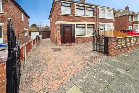 3 bedroom semi-detached house for sale, Helens Close, Lancashire FY4