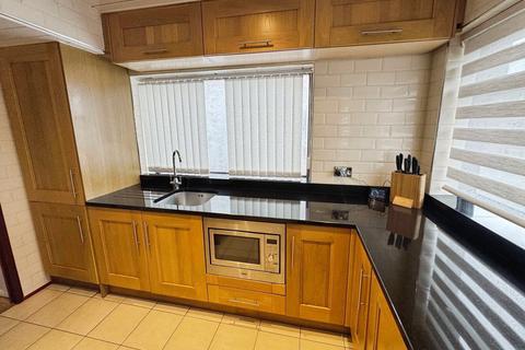 3 bedroom semi-detached house for sale, Helens Close, Lancashire FY4