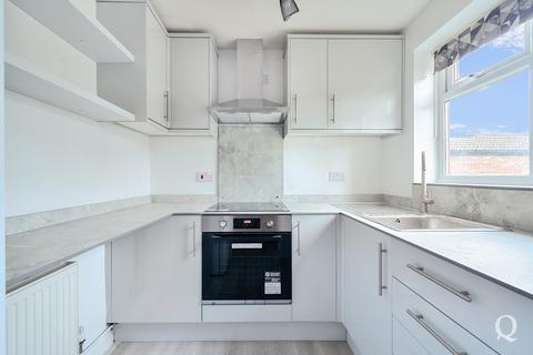 2 bedroom semi-detached house to rent, Clerke Drive, Kemsley, Sittingbourne, Kent, ME10
