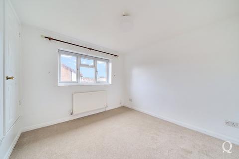 2 bedroom semi-detached house to rent, Clerke Drive, Kemsley, Sittingbourne, Kent, ME10