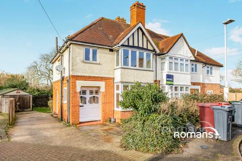 undefined, Tamarisk Avenue, Reading, RG2