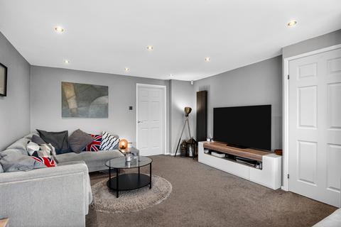 undefined, Warwick Avenue, Wolverhampton, WV6
