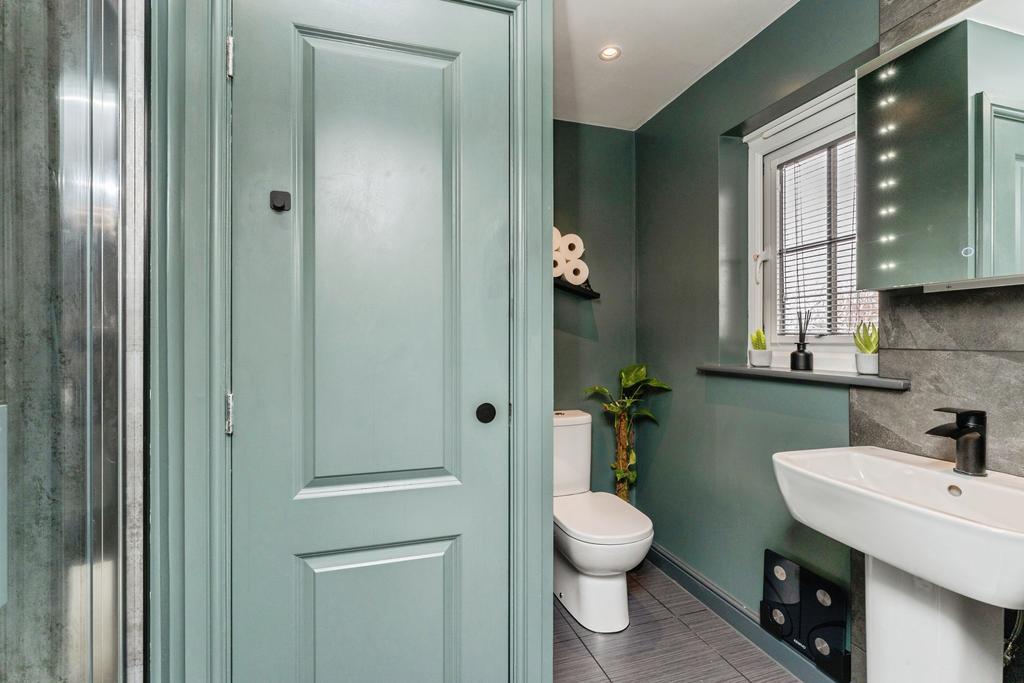 En-suite Shower Room
