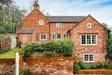 4 bedroom semi-detached house for sale, Viewlands Cottage, Wightwick Bank, Wightwick, Wolverhampton, WV6 8DR