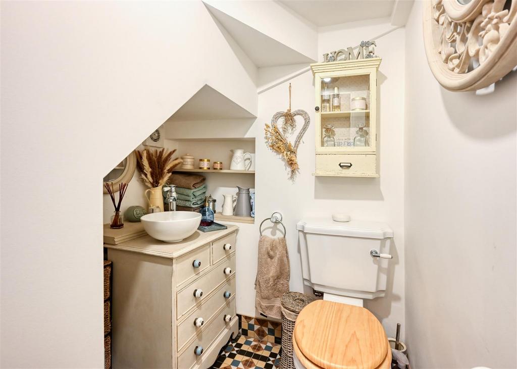 Viewlands Cottage-01.jpg