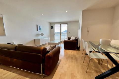 2 bedroom apartment to rent, Cromwell Court, Brewery Wharf, Leeds