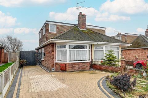 2 bedroom chalet for sale, Chestnut Avenue, Bradwell, Great Yarmouth