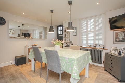 undefined, Horsefair, Chipping Norton OX7