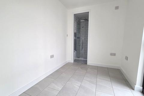3 bedroom terraced house to rent, North Road, Kingsdown, CT14