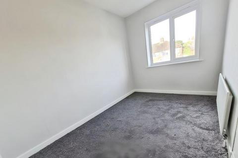 2 bedroom flat to rent, Riverdale House, SE13