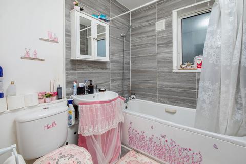 undefined, Gainsborough Road, Corby NN18