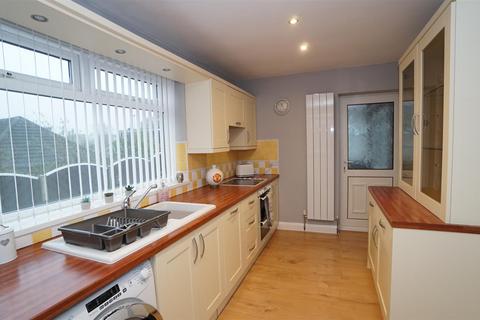 undefined, Briarfield Close, Idle, Bradford