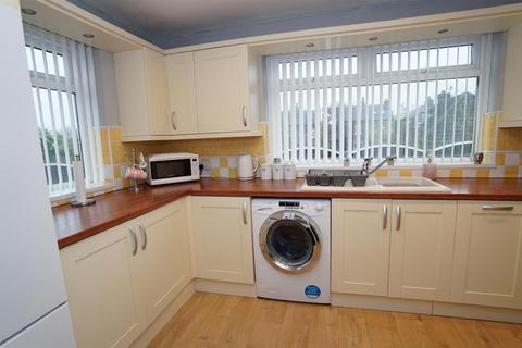 undefined, Briarfield Close, Idle, Bradford