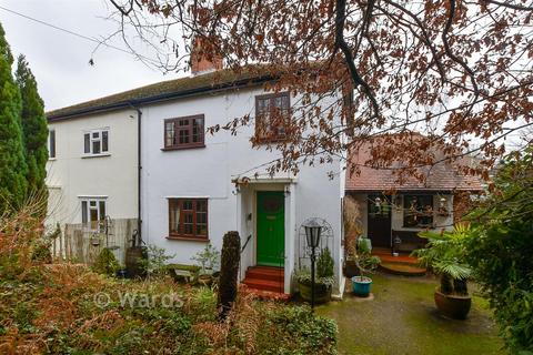 3 bedroom semi-detached house for sale, Babs Oak Hill, Canterbury CT2