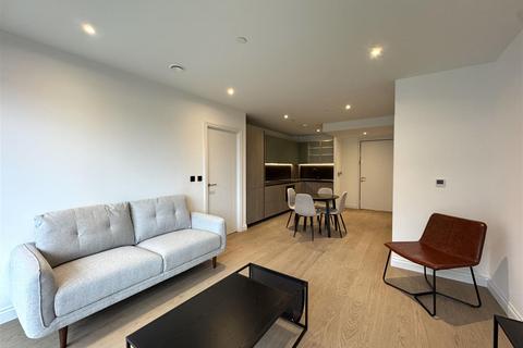 1 bedroom apartment to rent, 1 Potters Road, London SW6