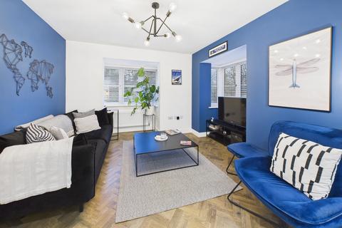 4 bedroom detached house for sale, Heron Mews, Bourne End, HP1