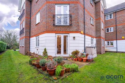 2 bedroom apartment for sale, Bartholomew Court, Edgware HA8