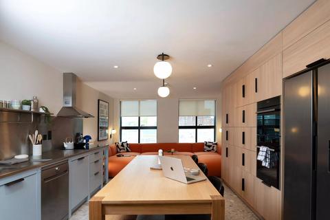 undefined, Sir Howard Bernstein Approach, Manchester M15