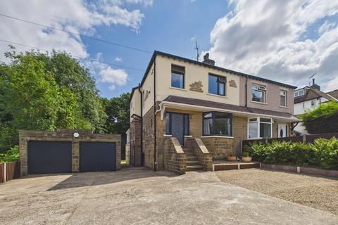 3 bedroom semi-detached house for sale, Ghyll Wood Drive, Bingley
