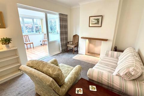 3 bedroom detached house for sale, Mostyn Avenue, Craig y Don, Llandudno