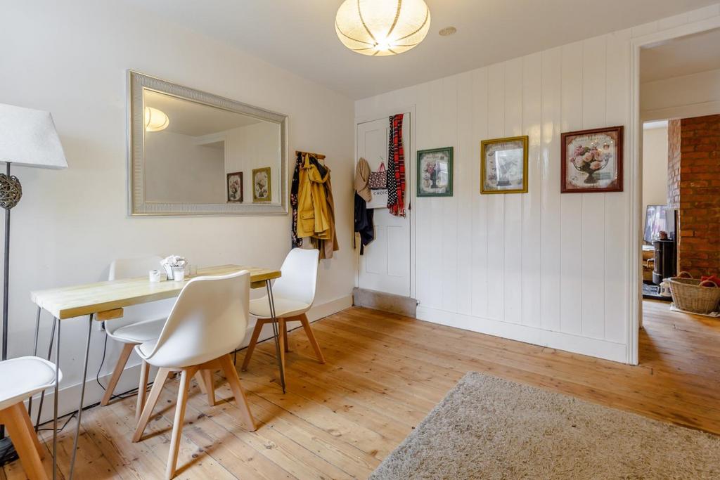8363595-interior07.jpg