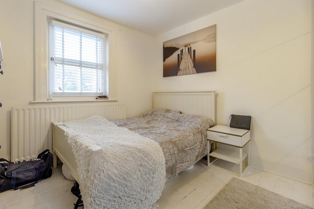 8363595-interior03.jpg