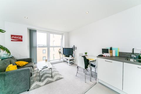 1 bedroom flat to rent, Skylark House, Drake Way, Reading, RG2