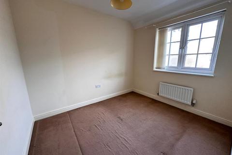 3 bedroom end of terrace house for sale, St. Catherines Road, Maidstone