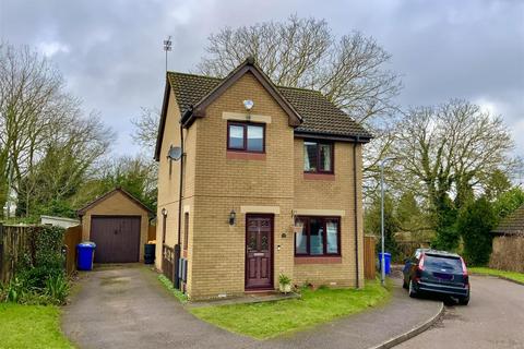 undefined, Elmfield Close, Potterspury, Towcester